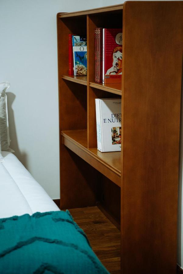 Apartamento T3 Vista Mar - Anzol ヴィラ・ド・コンデ エクステリア 写真
