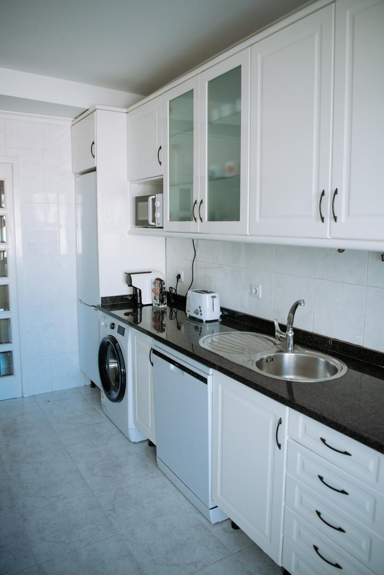 Apartamento T3 Vista Mar - Anzol ヴィラ・ド・コンデ エクステリア 写真