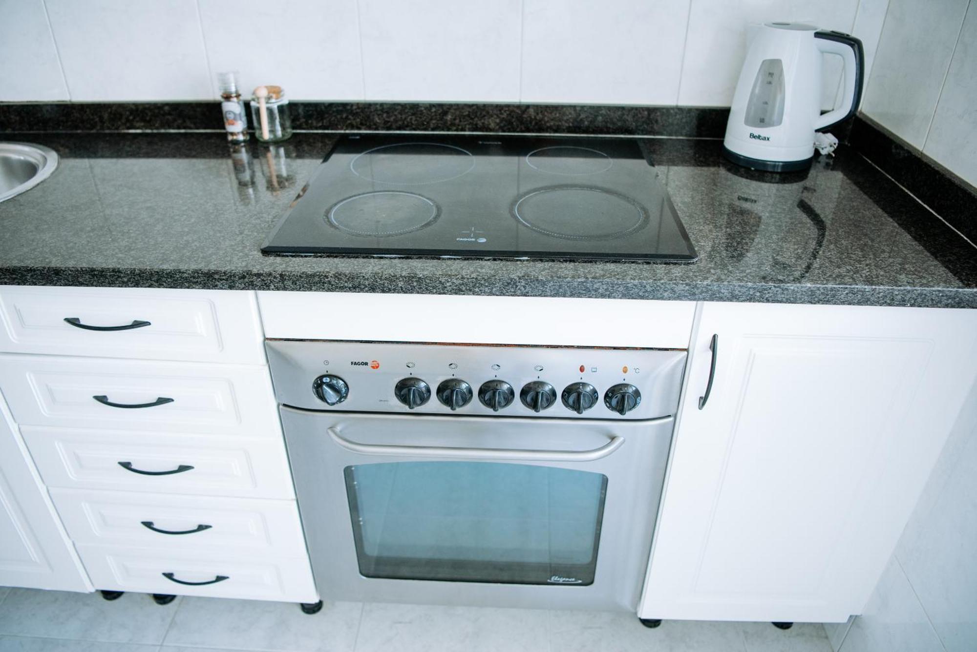 Apartamento T3 Vista Mar - Anzol ヴィラ・ド・コンデ エクステリア 写真